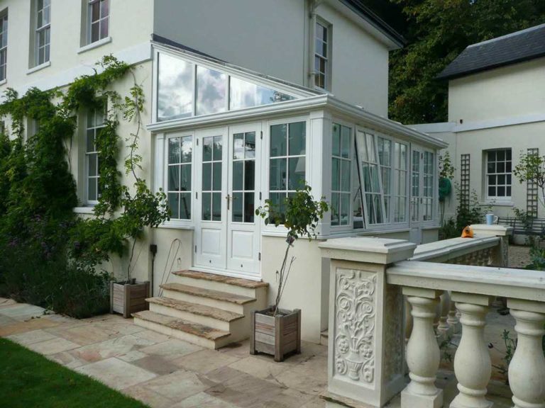 Advantages and Disadvantages of Pine Wood for Conservatories